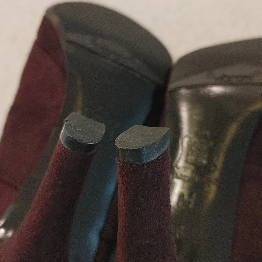 YSL Brown suede heels. Size 6.0 - Picture 5 of 10